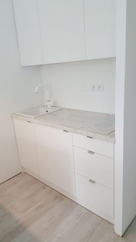 JP Meble – realizacja – kuchnia – Aneks w kawalerce 02