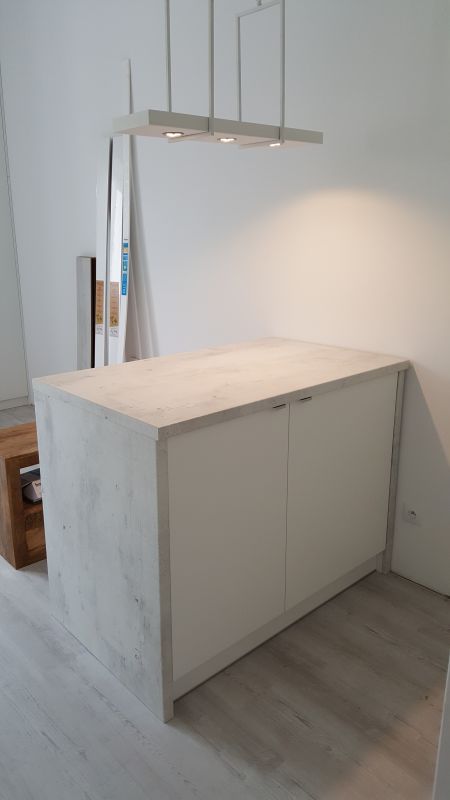 JP Meble – realizacja – kuchnia – Aneks w kawalerce 03